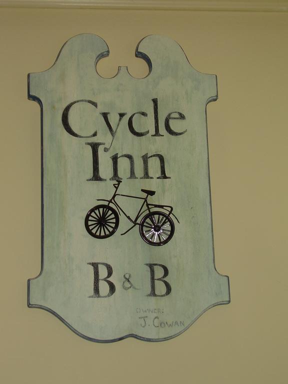 Bed & Breakfast Cycle Langford
